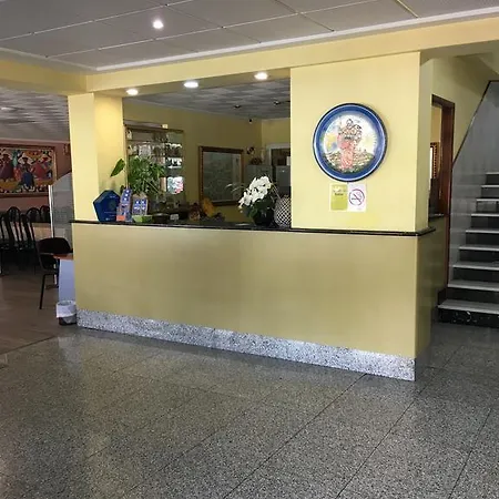 Garcas Hotel *
