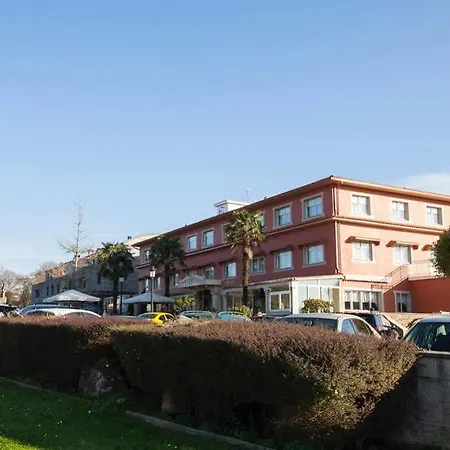 Hotel Garcas *