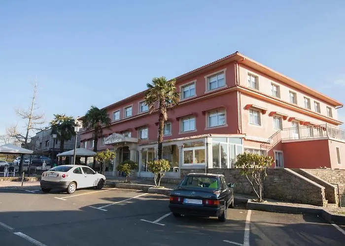 Hotel Garcas Lavacolla